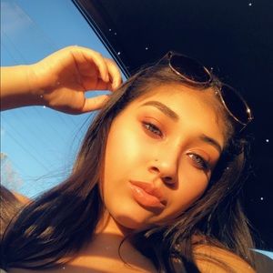 Meet your Posher, Janette